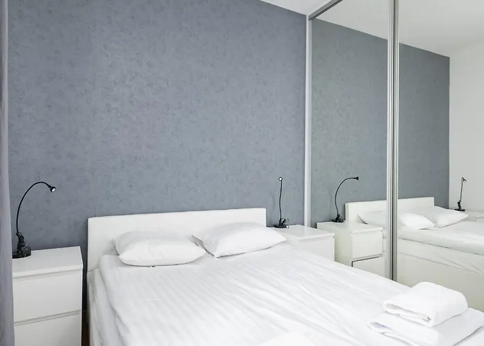 Rentplanet - Przy Muzeum Powstania Warszawskiego Lejlighed