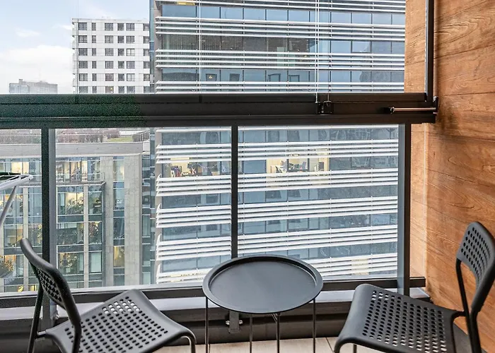 Rentplanet - Przy Muzeum Powstania Warszawskiego * Warszawa