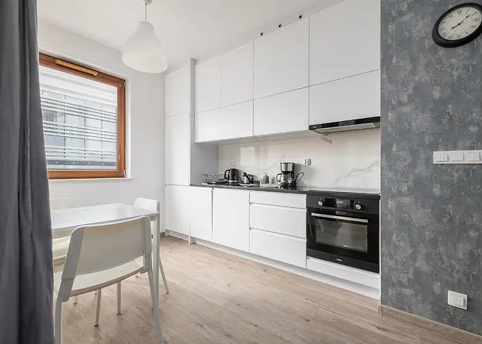 Rentplanet - Przy Muzeum Powstania Warszawskiego Lejlighed