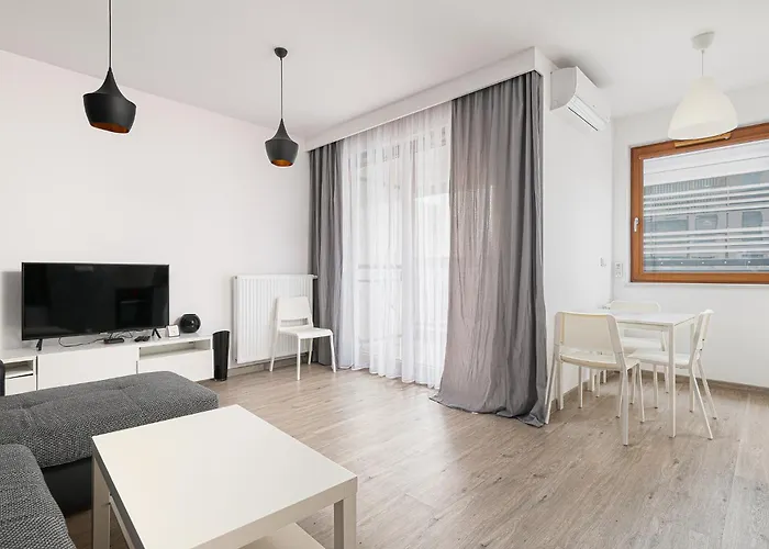 Rentplanet - Przy Muzeum Powstania Warszawskiego Warszawa